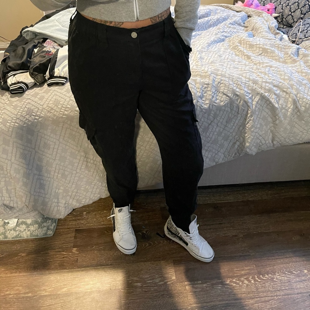 Black cargo pants